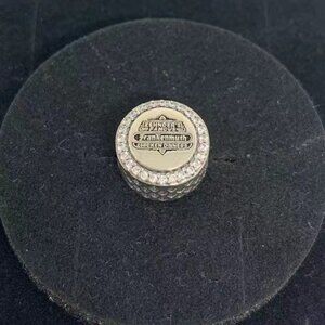 PANDORA Zehnder’s Neon Sign Exclusive Charm